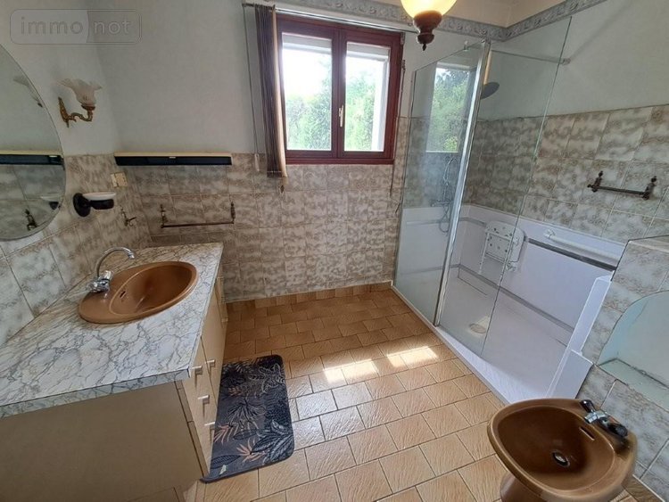 Maison a vendre Roffiac 15100 Cantal 190 m2 9 pièces 265000 euros