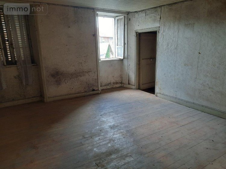 Maison a vendre Saint-Georges 15100 Cantal 80 m2 6 pièces 74200 euros