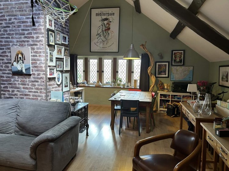 Fonds et murs commerciaux a vendre Châteauneuf 21320 Côte-d'Or 250 m2  690000 euros