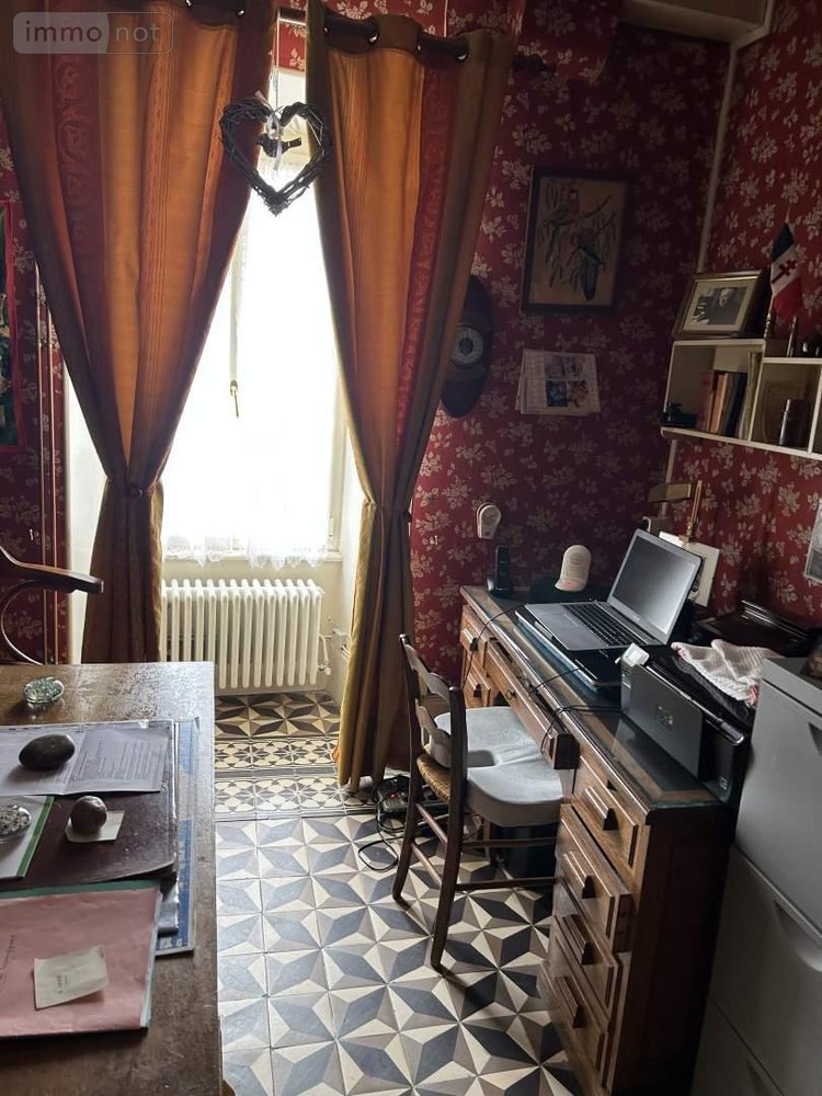 Viager maison Pouilly-en-Auxois 21320 Côte-d'Or 260 m2 10 pièces 50000 euros