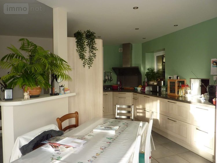 Maison a vendre Bréhand 22510 Côtes-d'Armor 247 m2 10 pièces 351900 euros