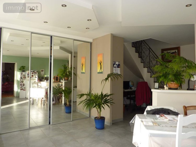 Maison a vendre Bréhand 22510 Côtes-d'Armor 247 m2 10 pièces 351900 euros