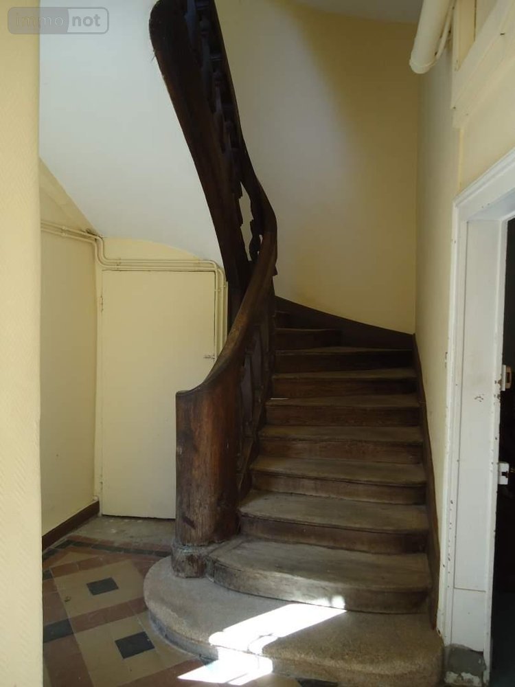 Maison a vendre Dun-le-Palestel 23800 Creuse 220 m2 11 pièces 96300 euros