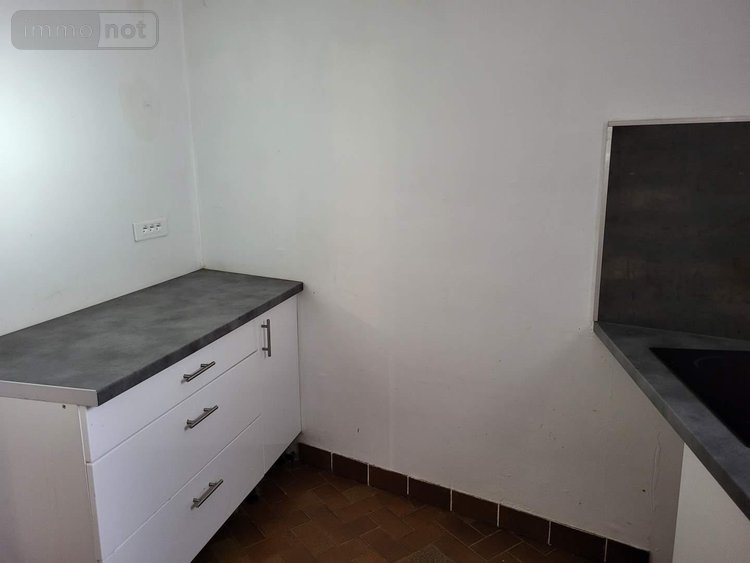 Fonds et murs commerciaux a vendre Dun-le-Palestel 23800 Creuse 98 m2  63130 euros
