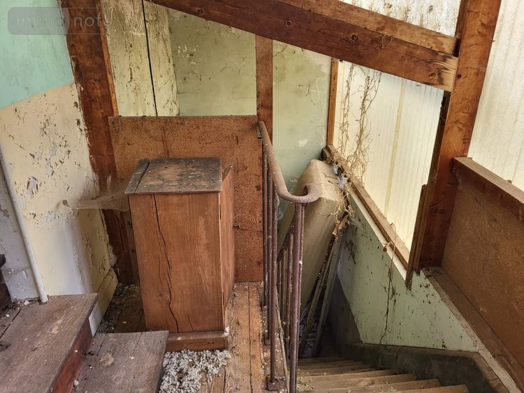 Maison a vendre Bénévent-l'Abbaye 23210 Creuse 90 m2 5 pièces 30240 euros