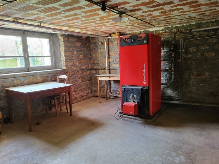 Maison a vendre Crozant 23160 Creuse 148 m2 7 pièces 165900 euros