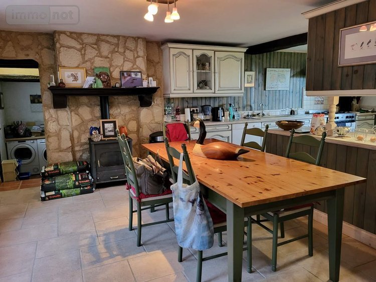 Maison a vendre Bussière-Dunoise 23320 Creuse 156 m2 5 pièces 189000 euros