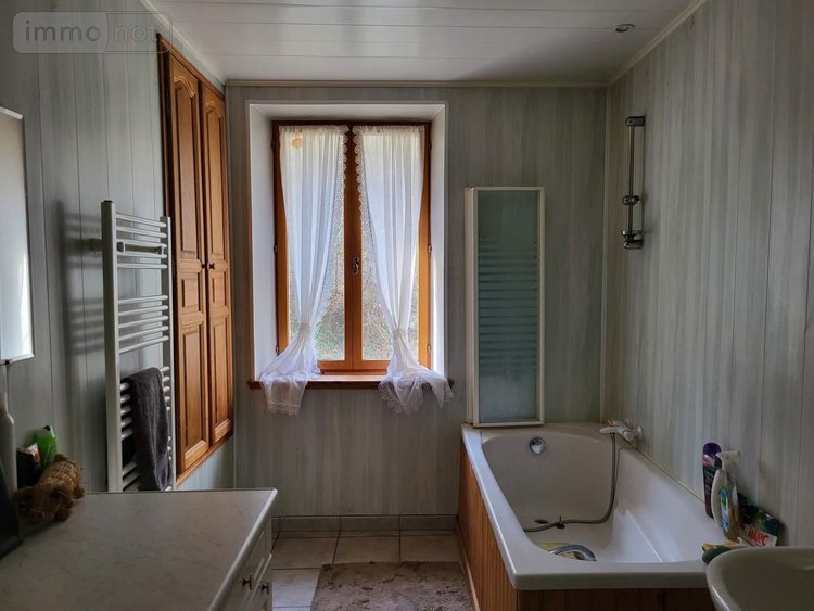 Maison a vendre Bussière-Dunoise 23320 Creuse 156 m2 5 pièces 189000 euros