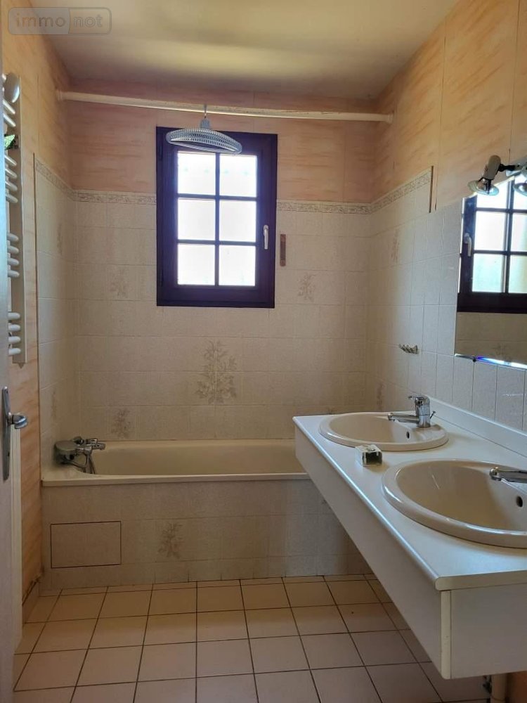 Maison a vendre Bussière-Dunoise 23320 Creuse 106 m2 4 pièces 143100 euros