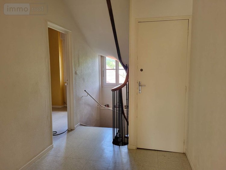 Maison a vendre Villard 23800 Creuse 211 m2 8 pièces 132500 euros