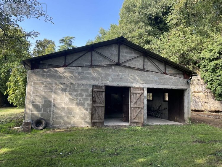 Maison a vendre Saint-Louis-en-l'Isle 24400 Dordogne 131 m2 5 pièces 197950 euros