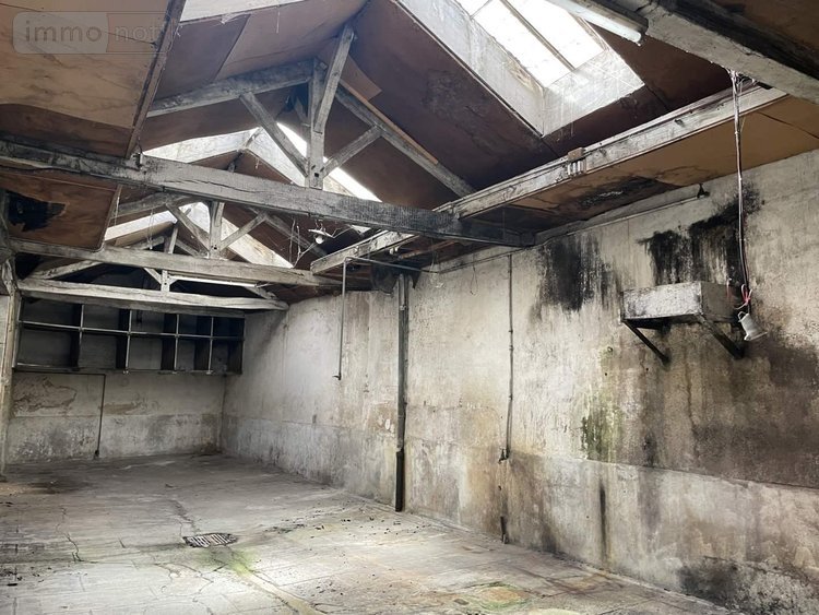 Immeuble a vendre Javerlhac et la Chapelle Saint Robert 24300 Dordogne 306 m2  203300 euros