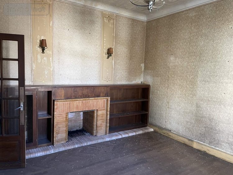 Immeuble a vendre Javerlhac et la Chapelle Saint Robert 24300 Dordogne 306 m2  203300 euros