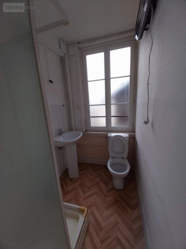 Location appartement Pont-Audemer 27500 Eure 29 m2 1 pièce 360 euros