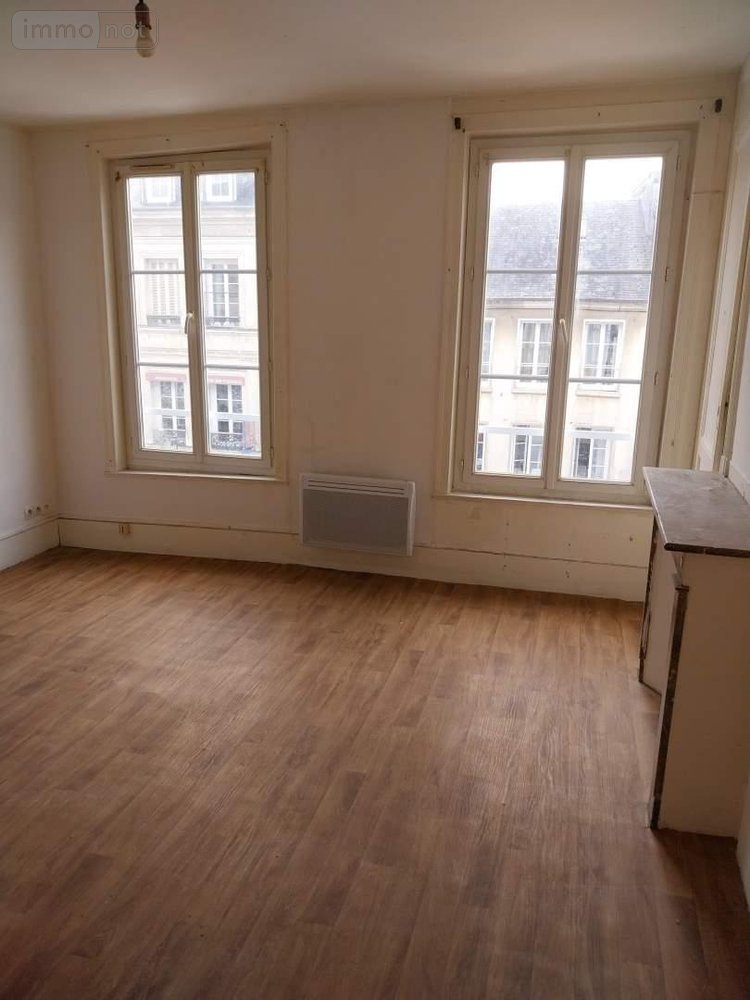 Location appartement Pont-Audemer 27500 Eure 29 m2 1 pièce 380 euros