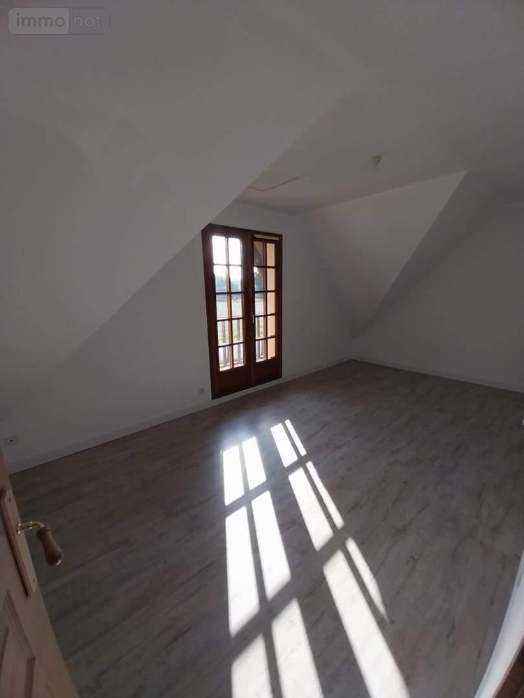 Location maison Saint-Pierre-du-Val 27210 Eure 105 m2 5 pièces 1000 euros