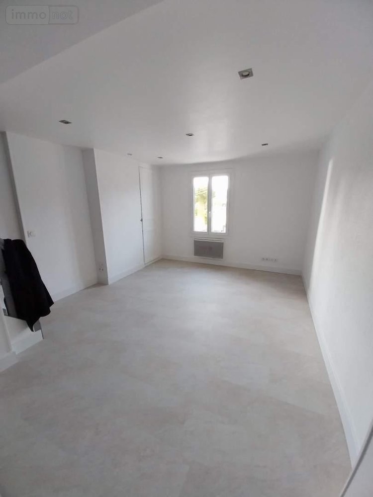 Location appartement Pont-Audemer 27500 Eure 43 m2 3 pièces 590 euros
