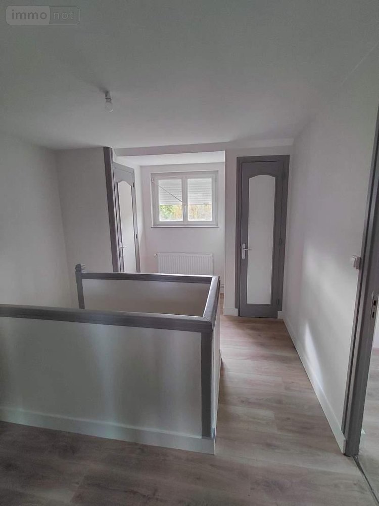 Location maison Pont-Audemer 27500 Eure 105 m2 5 pièces 1100 euros