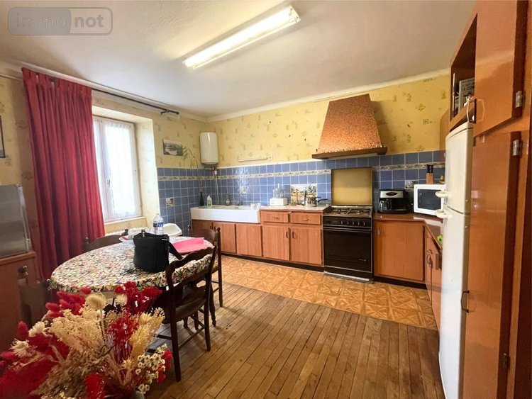 Immeuble a vendre Quimper 29000 Finistère 496 m2  808500 euros