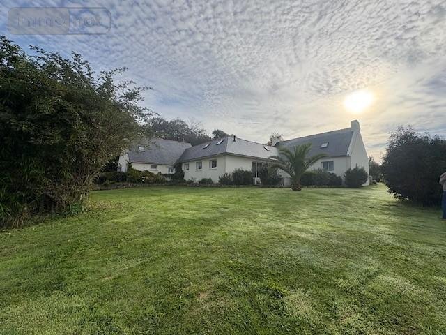 Maison a vendre Peumerit 29710 Finistère 269 m2 14 pièces 668220 euros