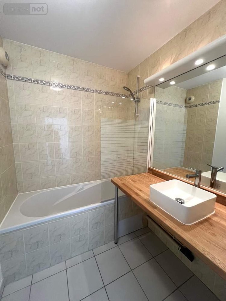 Location appartement Concarneau 29900 Finistère 51 m2 2 pièces 700 euros