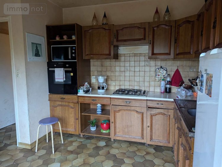 Immeuble a vendre Douarnenez 29100 Finistère 255 m2  147000 euros