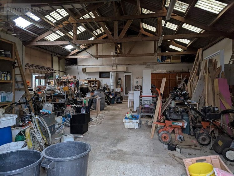 Immeuble a vendre Douarnenez 29100 Finistère 255 m2  147000 euros