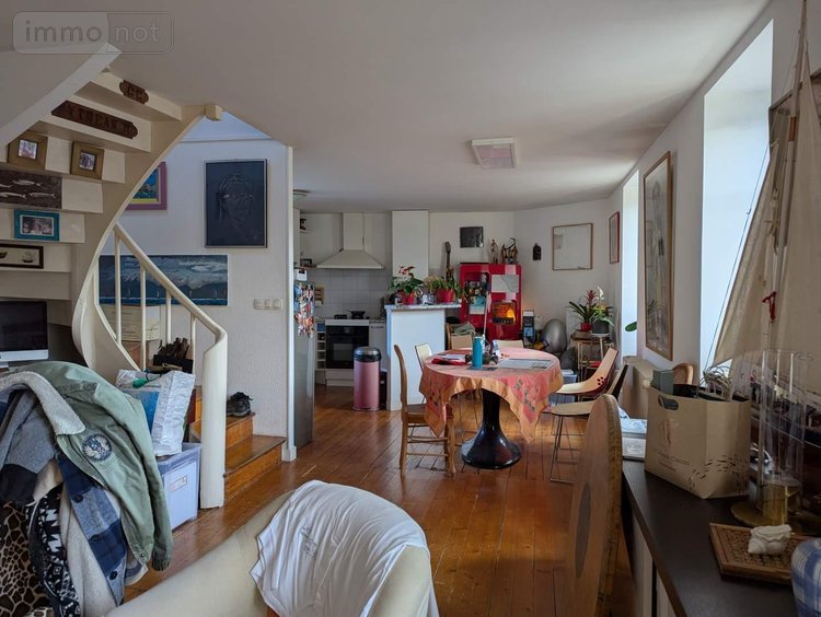 Immeuble a vendre Douarnenez 29100 Finistère 188 m2  462000 euros