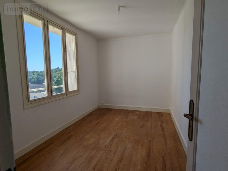 Appartement a vendre Douarnenez 29100 Finistère 77 m2 4 pièces 162750 euros