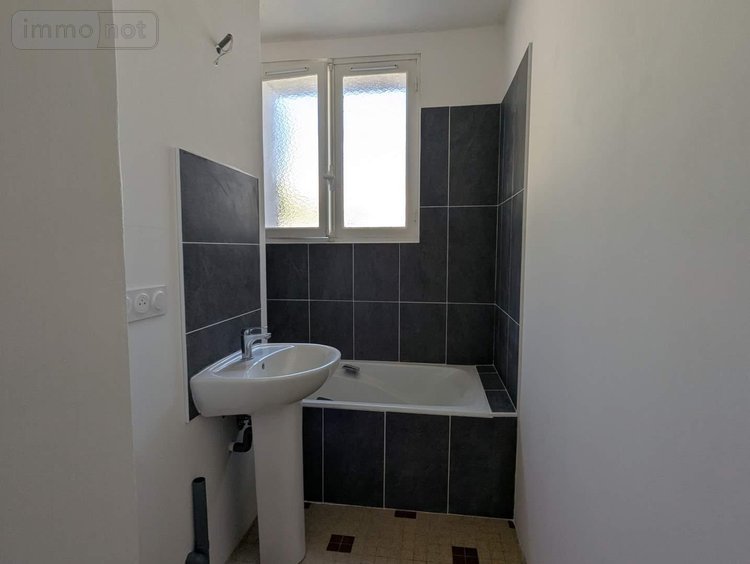 Appartement a vendre Douarnenez 29100 Finistère 77 m2 4 pièces 136500 euros