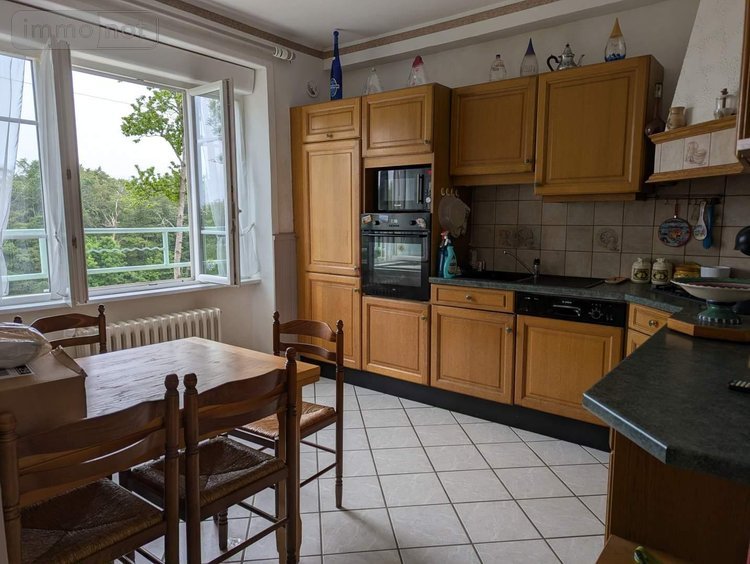 Maison a vendre Douarnenez 29100 Finistère 131 m2 8 pièces 294000 euros