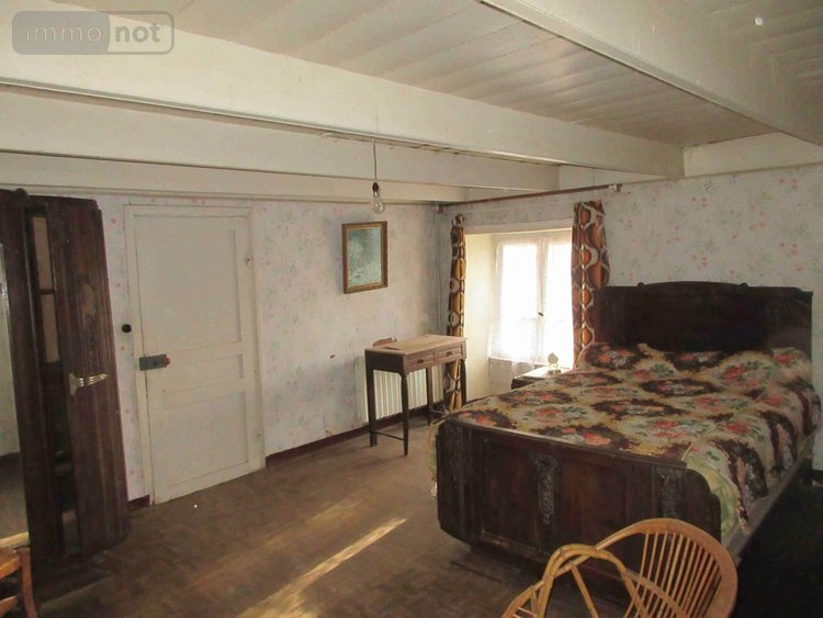 Maison a vendre Beuzec-Cap-Sizun 29790 Finistère 199 m2 9 pièces 208400 euros