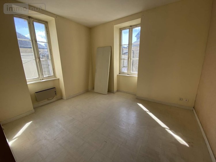 Immeuble a vendre Pont-l'Abbé 29120 Finistère 180 m2  334400 euros