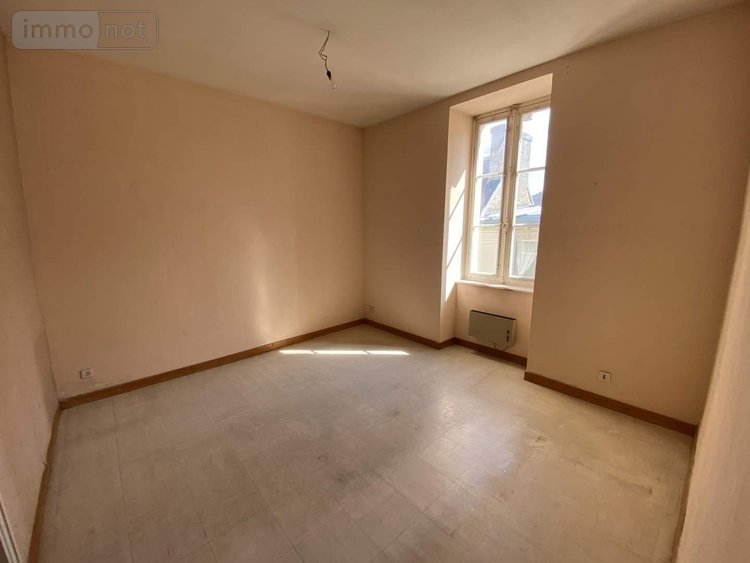 Immeuble a vendre Pont-l'Abbé 29120 Finistère 180 m2  334400 euros