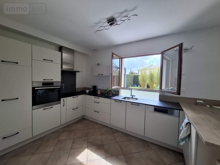 Maison a vendre Bédée 35137 Ille-et-Vilaine 137 m2 6 pièces 344850 euros