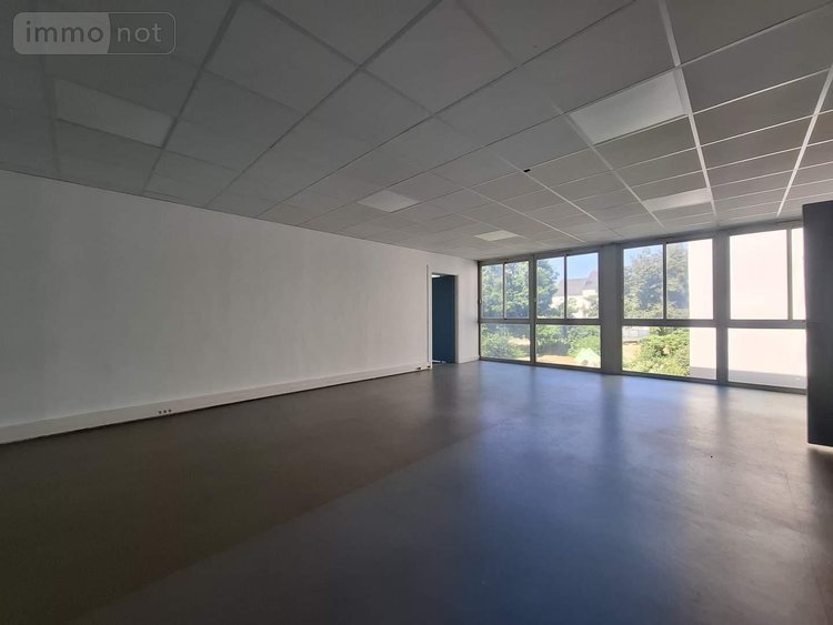 Fonds et murs commerciaux a vendre Rennes 35000 Ille-et-Vilaine 192 m2  499510 euros