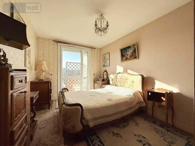 Appartement a vendre Rennes 35000 Ille-et-Vilaine 75 m2 3 pièces 126000 euros