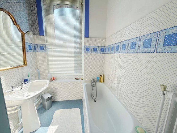 Maison a vendre Mauron 56430 Morbihan 178 m2 8 pièces 241040 euros