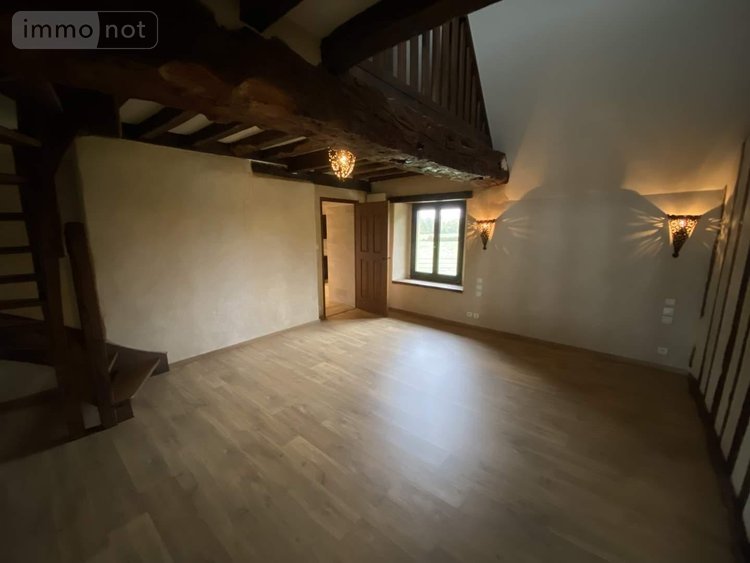 Location maison Noyal-Châtillon-sur-Seiche 35230 Ille-et-Vilaine 316 m2 9 pièces 2600 euros