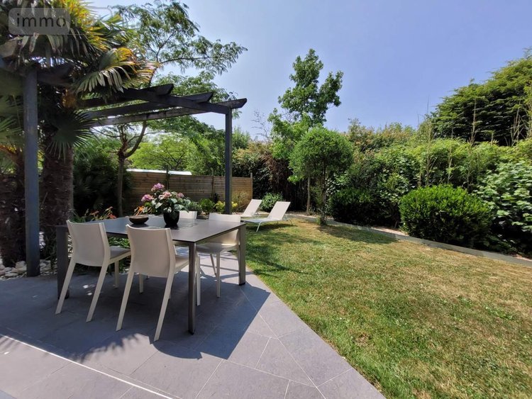 Maison a vendre Cesson-Sévigné 35510 Ille-et-Vilaine 214 m2 7 pièces 774900 euros