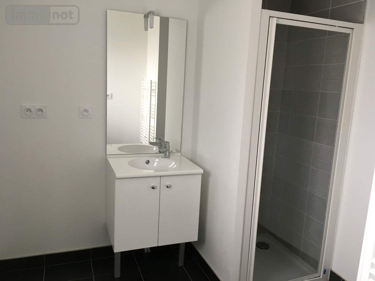 Location appartement Rennes 35000 Ille-et-Vilaine 47 m2 2 pièces 578 euros