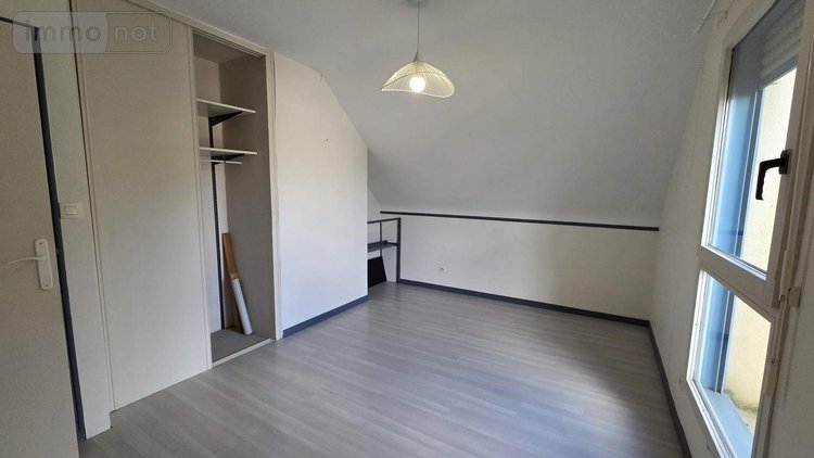 Maison a vendre Noyal-sur-Vilaine 35530 Ille-et-Vilaine 176 m2 8 pièces 445300 euros