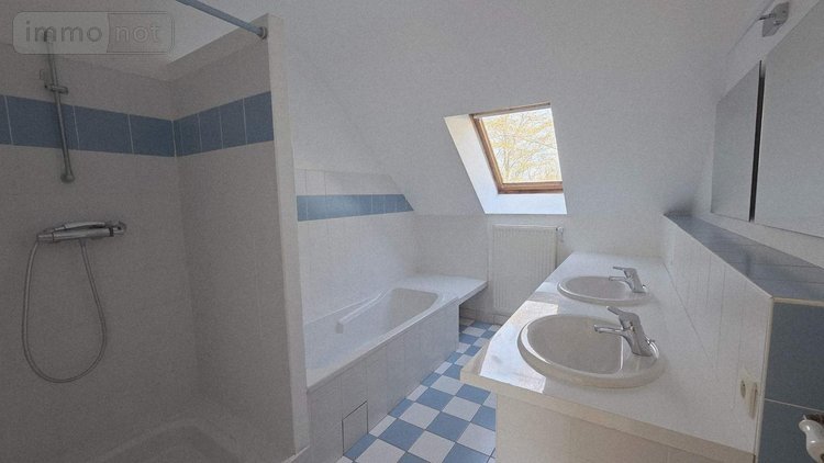 Maison a vendre Noyal-sur-Vilaine 35530 Ille-et-Vilaine 176 m2 8 pièces 445300 euros