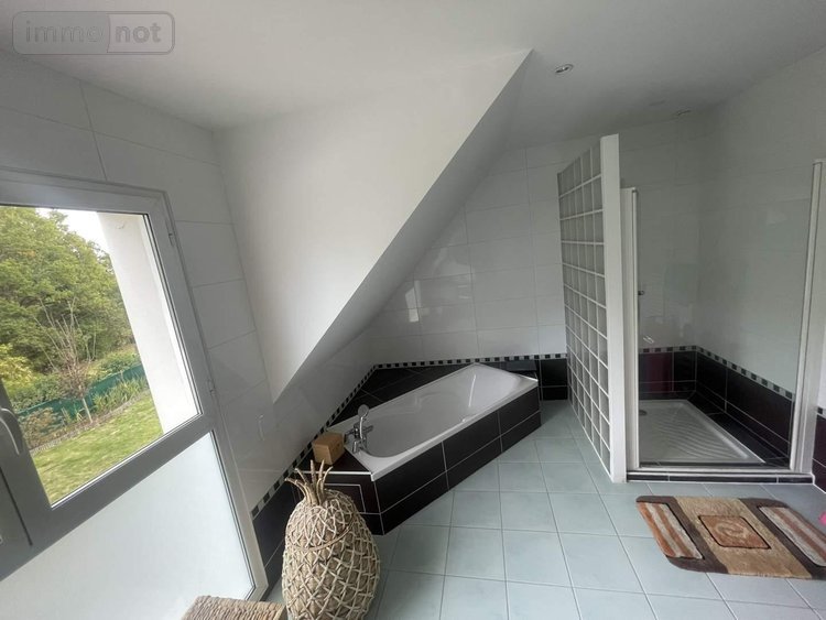 Maison a vendre Domloup 35410 Ille-et-Vilaine 263 m2 8 pièces 661600 euros