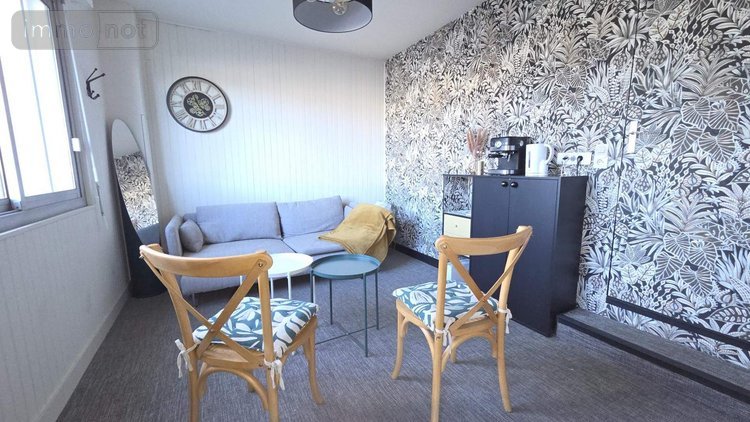 Location fonds et murs commerciaux Noyal-sur-Vilaine 35530 Ille-et-Vilaine 204 m2  1200 euros