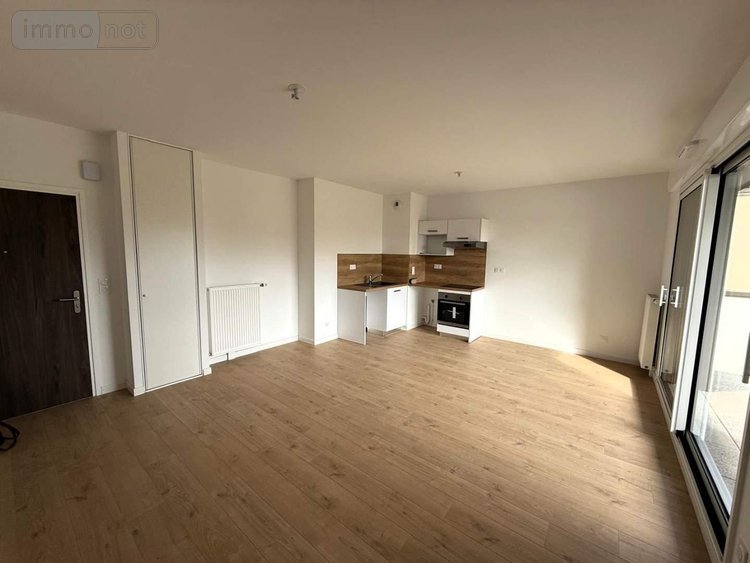 Location appartement Vern-sur-Seiche 35770 Ille-et-Vilaine 65 m2 3 pièces 754 euros