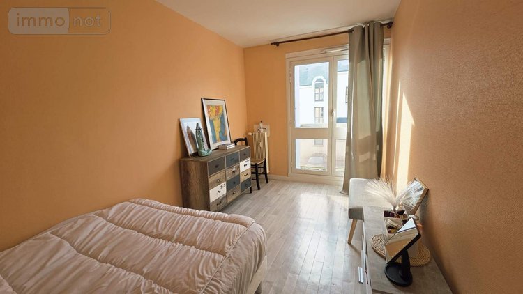 Appartement a vendre Noyal-sur-Vilaine 35530 Ille-et-Vilaine 79 m2 4 pièces 186770 euros