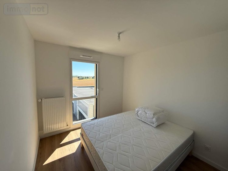 Location appartement Châteaugiron 35410 Ille-et-Vilaine 65 m2 3 pièces 830 euros