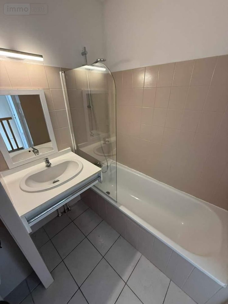 Location appartement Chavagne 35310 Ille-et-Vilaine 69 m2 3 pièces 650 euros