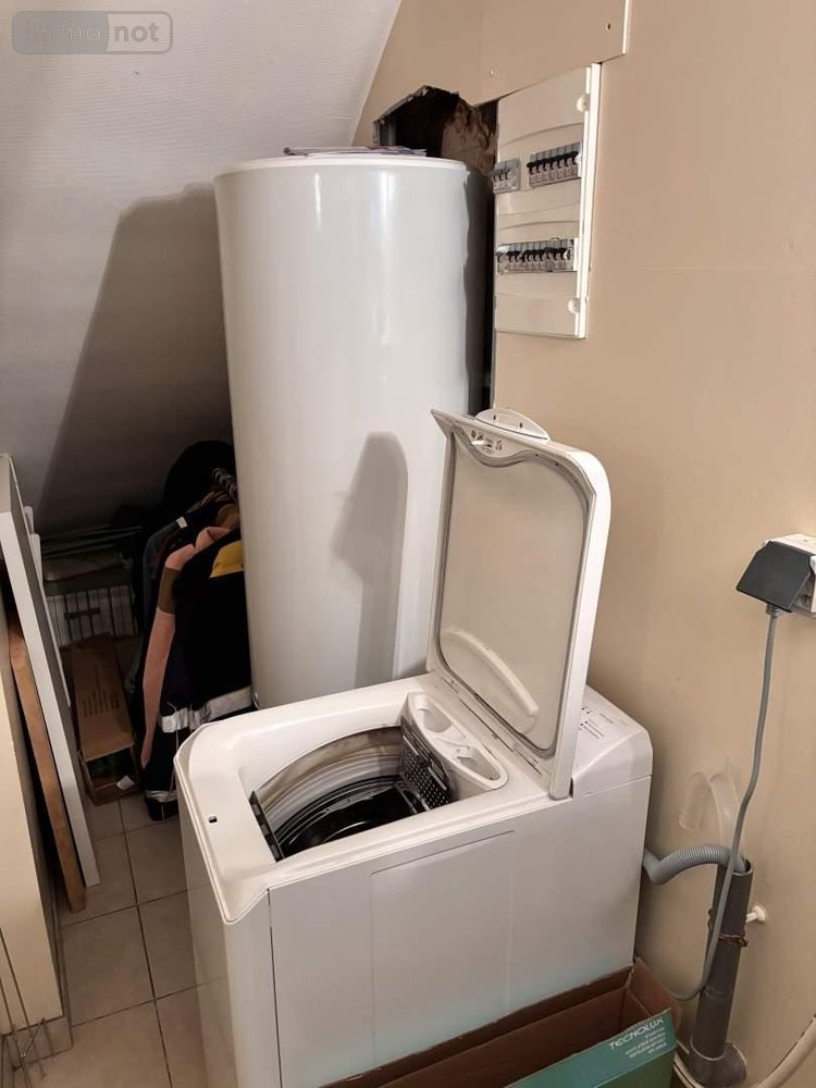 Immeuble a vendre Montfort-sur-Meu 35160 Ille-et-Vilaine 86 m2  198500 euros